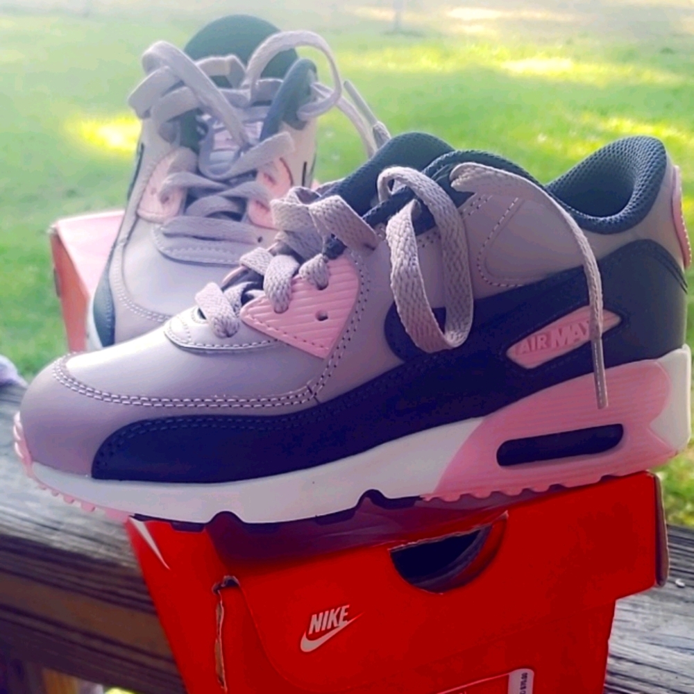Little Girls Nike Airmax